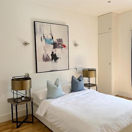 Modern&light 2 bed flat in SW2 Lejlighed London Eksteriør billede